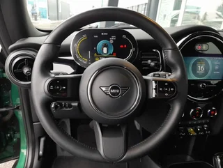 Cooper SE 32,6kWh Aut - Image 9