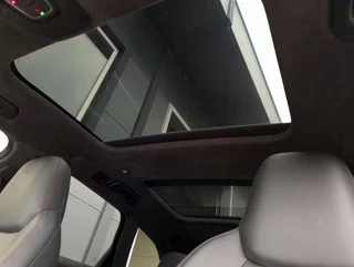 RS6 Avant 4,0 TFSI quattro MHEV S-tr - Image 11