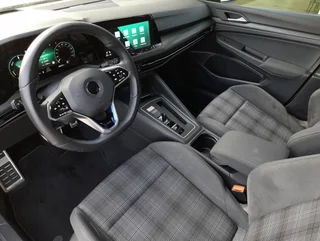 Golf VIII GTE PHEV 150/245 DSG - Image 10