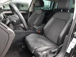 Passat Variant ELEGANCE 2,0 TDI - Image 11
