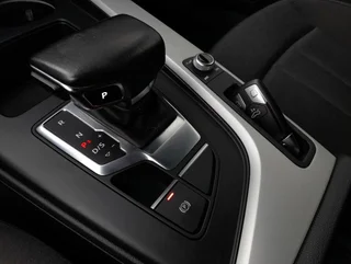 A4 Avant S-LINE 30 TDI S-tr - Image 7