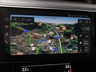 e-tron 50 quattro S-LINE BLACK EDITION - Image 6