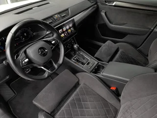 Superb Kombi SPORTLINE PHEV 156/218 DSG - Image 11