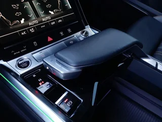 e-tron 55 quattro S-LINE BLACK EDITION - Image 10