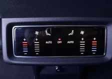 e-tron 55 quattro S-LINE - Image 12