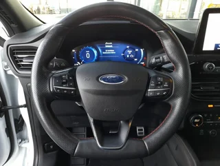 Kuga ST-LINE X 2,5 DURATEC PHEV Aut - Image 8