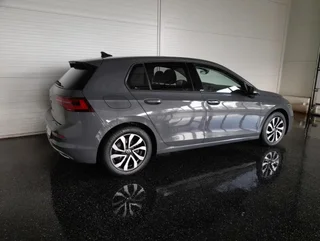 Golf VIII ACTIVE 2,0 TDI DSG - Image 2