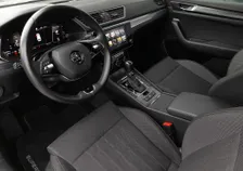 Superb Kombi STYLE PHEV 156/218  DSG - Image 11