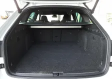 Superb Kombi SPORTLINE PHEV 156/218 DSG - Image 16