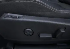 3008 GT-LINE 300 PHEV 4x4 Aut - Image 10