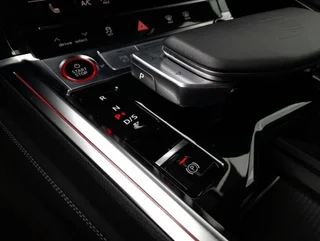 e-tron 95 quattro S-LINE - Image 8