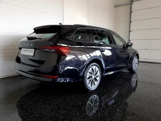 Octavia Combi TOUR 2,0 TDI DSG - Image 2