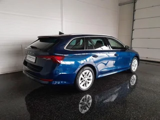 Octavia Combi STYLE 2,0 TDI DSG - Image 2