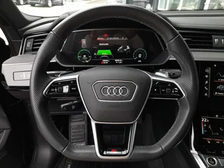 e-tron SB 55 quattro S-LINE BLACK EDITION - Image 9