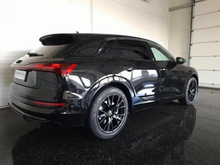 e-tron 50 quattro S-LINE BLACK - Image 2