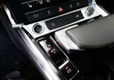 e-tron SB 50 quattro S-LINE - Image 8