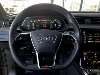 e-tron 50 quattro S-LINE BLACK EDITION - Image 9