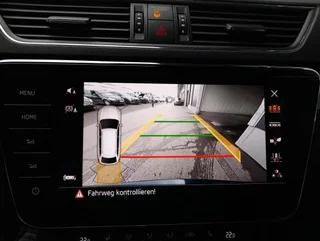 Superb Kombi STYLE PHEV 156/218 DSG - Image 4