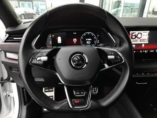 Octavia Combi RS PHEV 150/245 DSG - Image 8