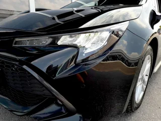 Corolla Kombi 1,8 Hybrid Aut - Image 15