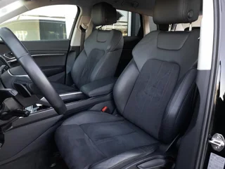 e-tron 55 quattro S-LINE BLACK - Image 13