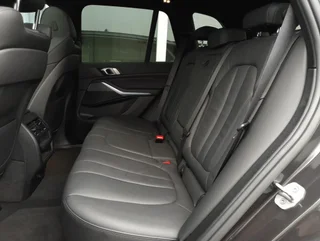 X5 45e xLINE 4x4 Aut - Image 14
