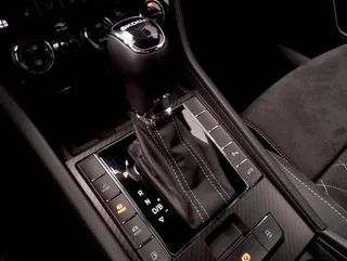 Superb Kombi SPORTLINE PHEV 156/218 DSG - Image 8