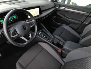 Golf VIII ACTIVE 2,0 TDI DSG - Image 10