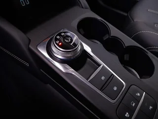 Kuga VIGNALE 2,5 Duratec PHEV Aut - Image 8