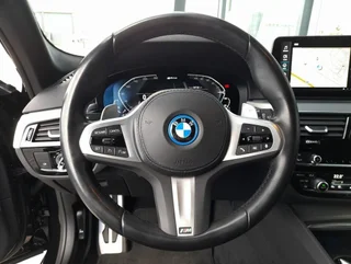 530 e TOURING M-SPORT 4x4 Aut - Image 9