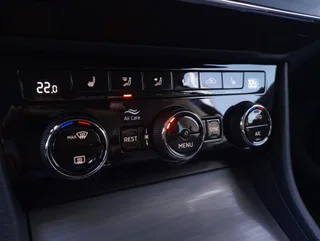 Superb Kombi STYLE 2,0 TDI DSG - Image 7