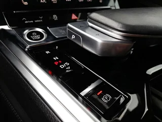 e-tron 55 quattro S-LINE BLACK EDITION - Image 7