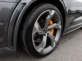 e-tron SB 95 quattro S-LINE - Image 19