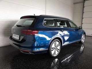 Passat Variant GTE PHEV DSG - Image 2