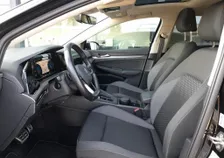 Golf VIII ACTIVE 2,0 TDI DSG - Image 3