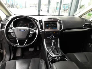 S-Max TITANIUM 2.0 TDCi Aut - Image 3