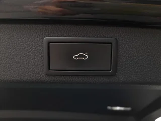 Superb Kombi SPORTLINE PHEV 156/218 DSG - Image 15