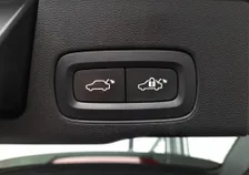 XC60 T8 R-DESIGN PHEV 4x4 Aut - Image 17