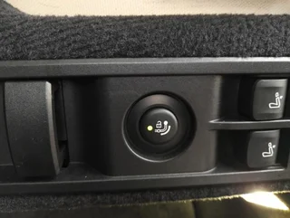 320 Touring 4x4 Aut - Image 15