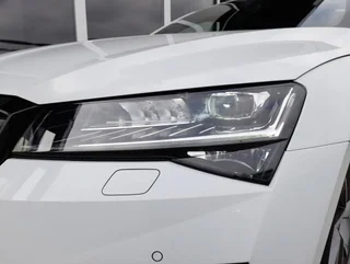 Superb Kombi SPORTLINE 156/218 PHEV DSG - Image 16