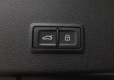 e-tron SB 50 quattro S-LINE BLACK EDITION - Image 17