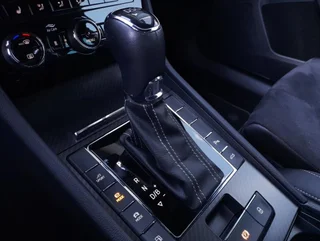 Superb Kombi SPORTLINE PHEV 156/218 DSG - Image 8