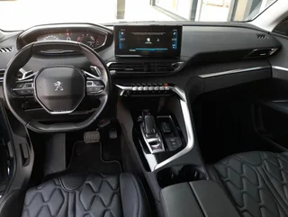 5008 ALLURE 130 BlueHDI Aut - Image 3