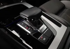 Q5 S-LINE 55 TFSIe PHEV S-tr - Image 6