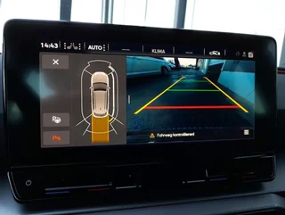 Leon ST FR-LINE 4x4 2,0 TDI DSG - Image 4