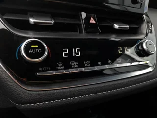 Corolla Kombi TREK 2,0 Hybrid Aut. - Image 6