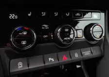 Karoq TOUR 2,0 TDI DSG - Image 7