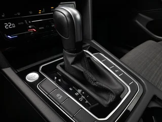 Passat Variant BUSINESS 2,0 TDI DSG - Image 8