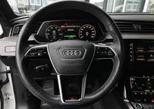 e-tron 50 quattro S-LINE BLACK EDITION - Image 10