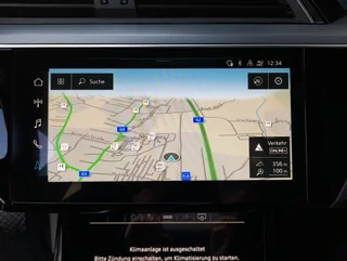 e-tron SB 50 quattro S-LINE - Image 6